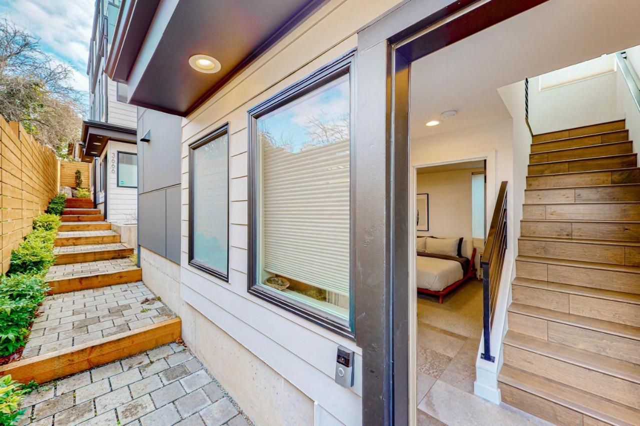 Northlake Nirvana Seattle Exterior photo